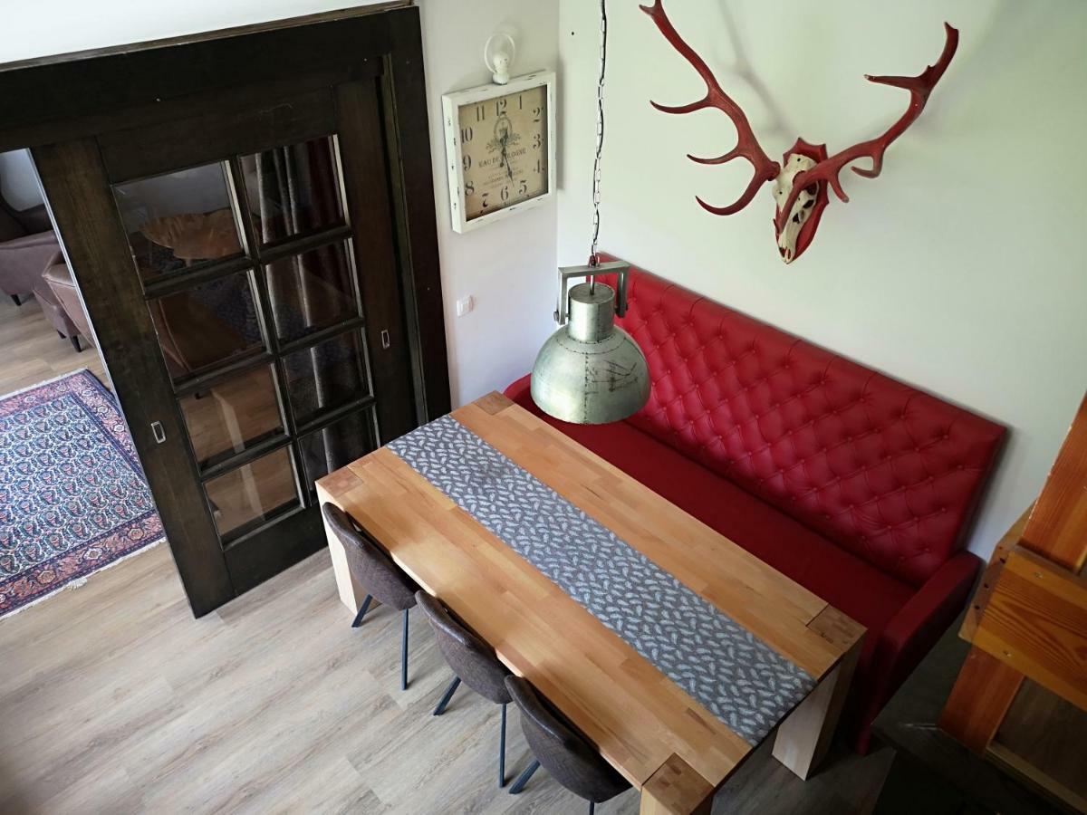 Holiday House Red Deer Preddvor Buitenkant foto