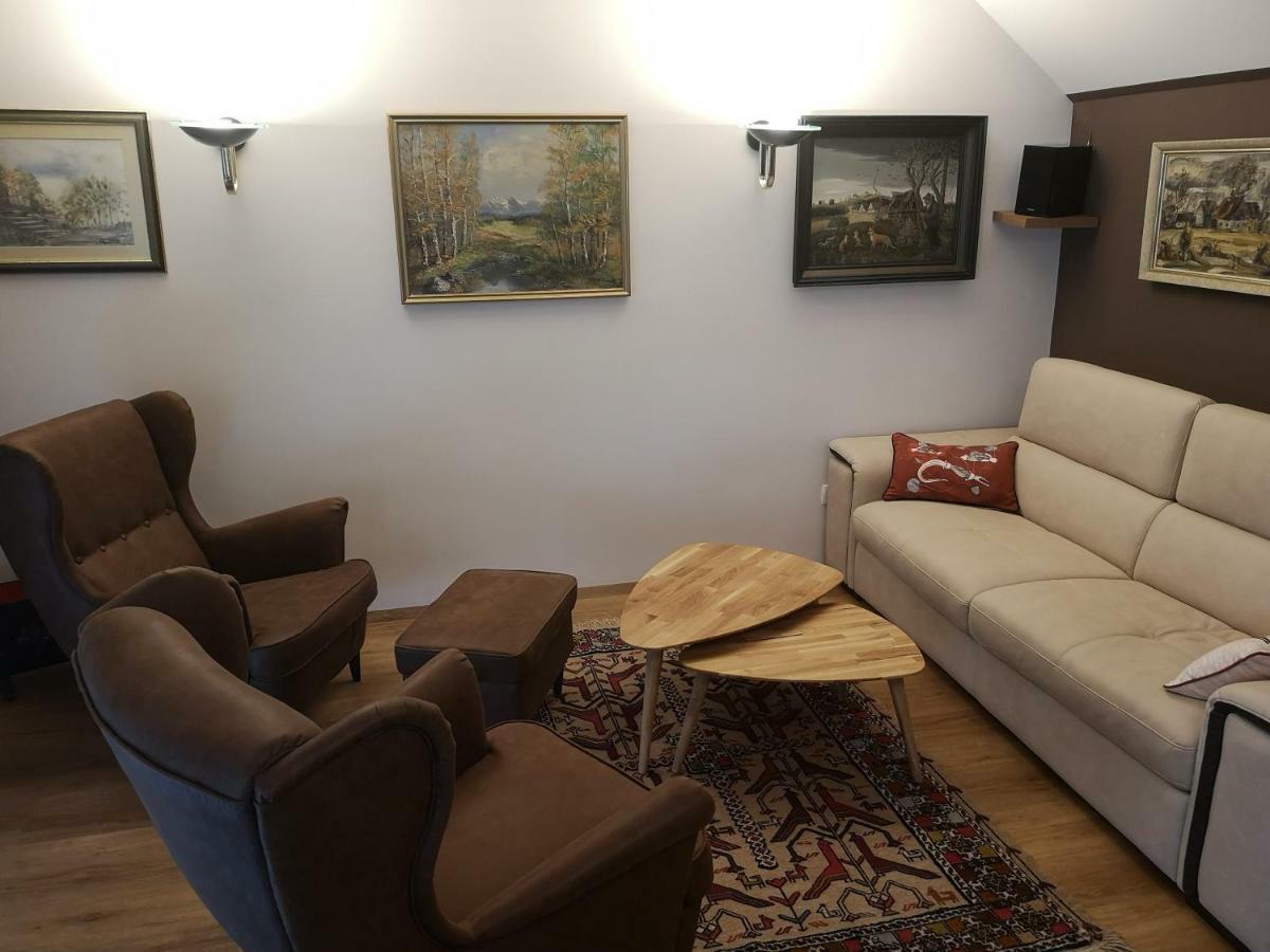 Holiday House Red Deer Preddvor Buitenkant foto